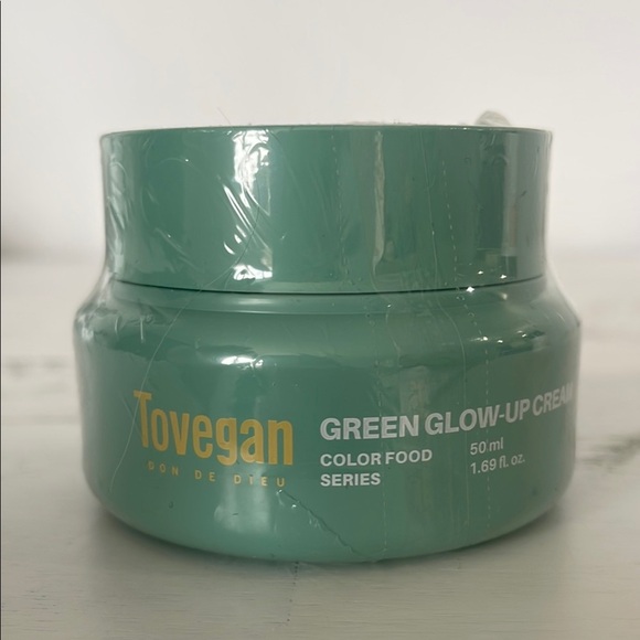 Tovegan Green Glow-Up Cream - Picture 1 of 5